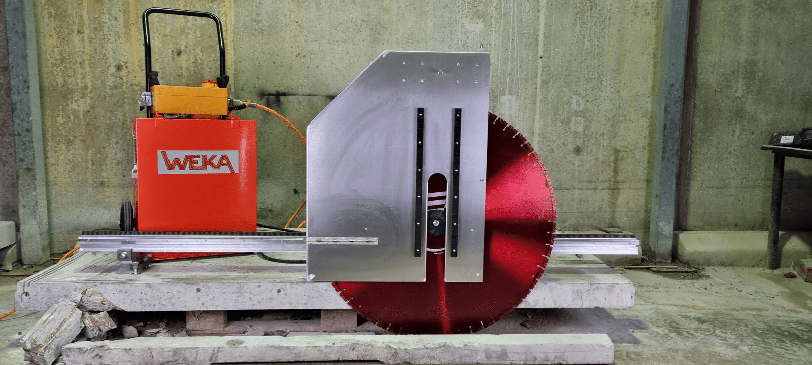 WEKA WS76 High Frequency Wall Package - Cuts to 410mm - Remotely Operated